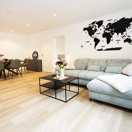 Moderne 2-zi-we Mit Balkon In Lage In Apartment