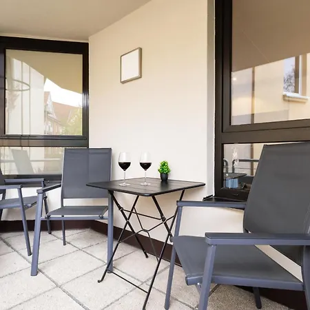 Moderne 2-zi-we Mit Balkon In Lage In Apartment