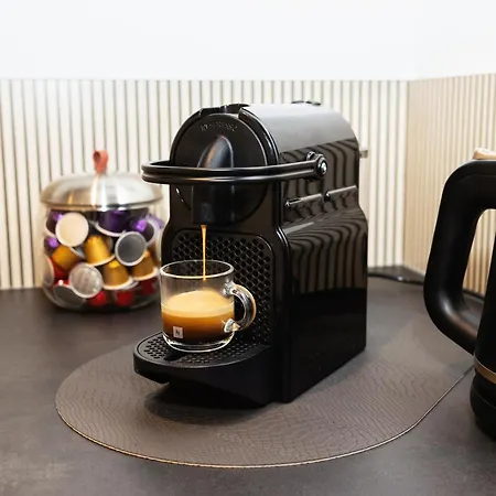 Moderne 2-zi-we Mit Balkon In Lage In Apartment *