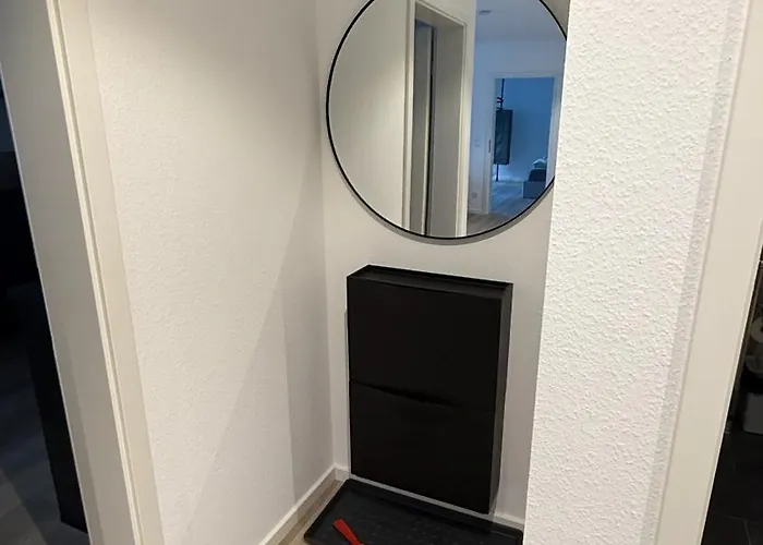 Moderne 2-zi-we Mit Balkon In Lage In Apartment